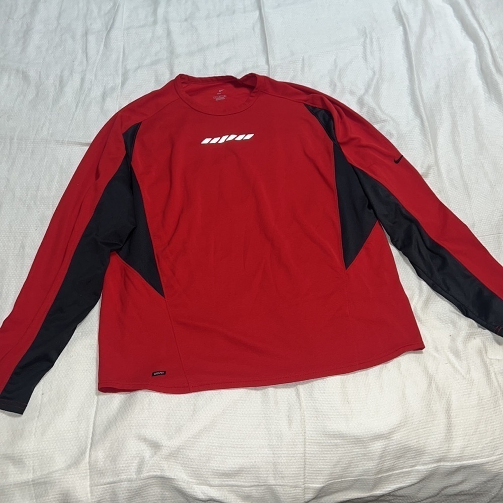 Nike Hyperwarm Dri-Fit Max Fitted Crew Red Large